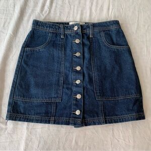 Vintage-Style Button Front High Waisted Denim Mini Skirt with Pockets Size 5